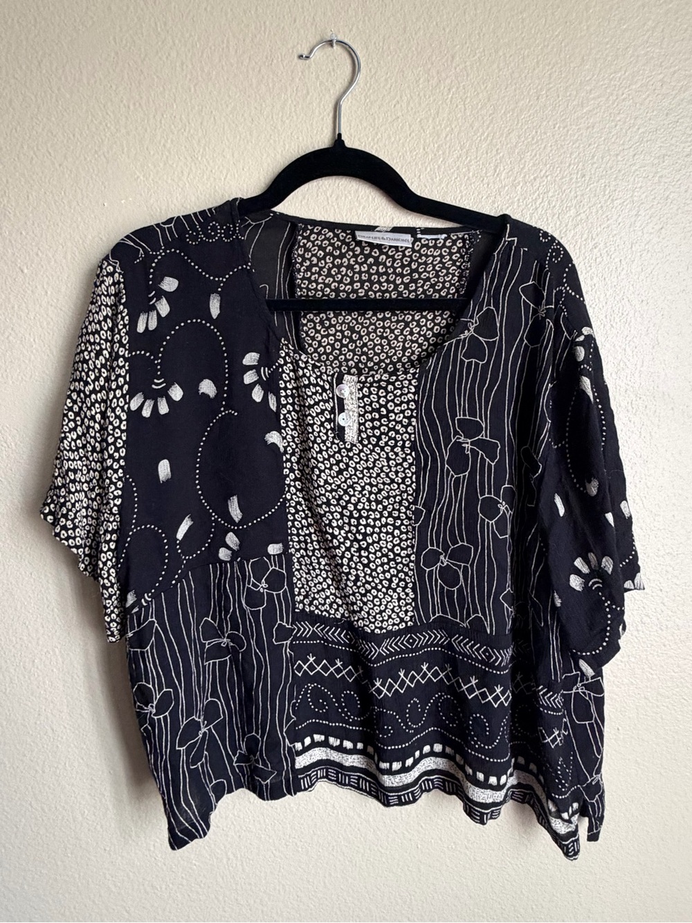 Black & White Patchwork-Print Women's Tunic Top